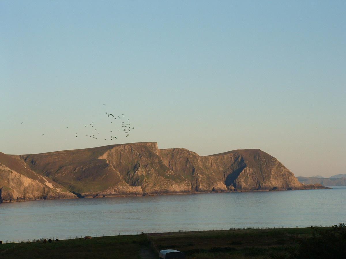 Achill Isle House Bed and Breakfast Keel  Exteriör bild